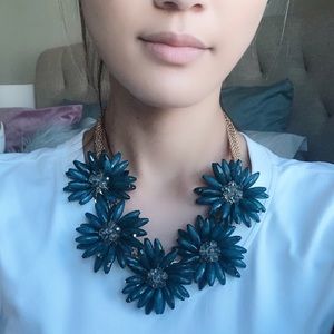 Stella & Dot Teal Flowers Statement Necklace